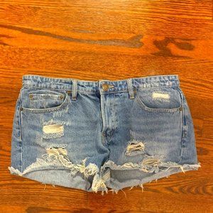 LIRA Jean Shorts